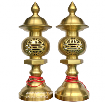 So sánh đèn thờ Đồng Đỏ và Đèn Thờ Đồng Thau có gì khác bọt